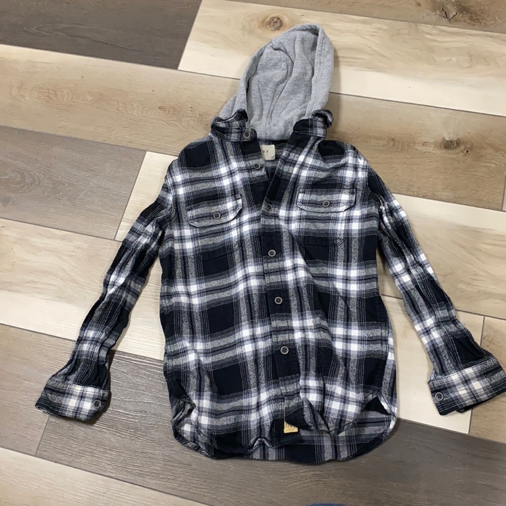 Jachs Boy’s Long Sleeve Hooded Flannel, Size XS
